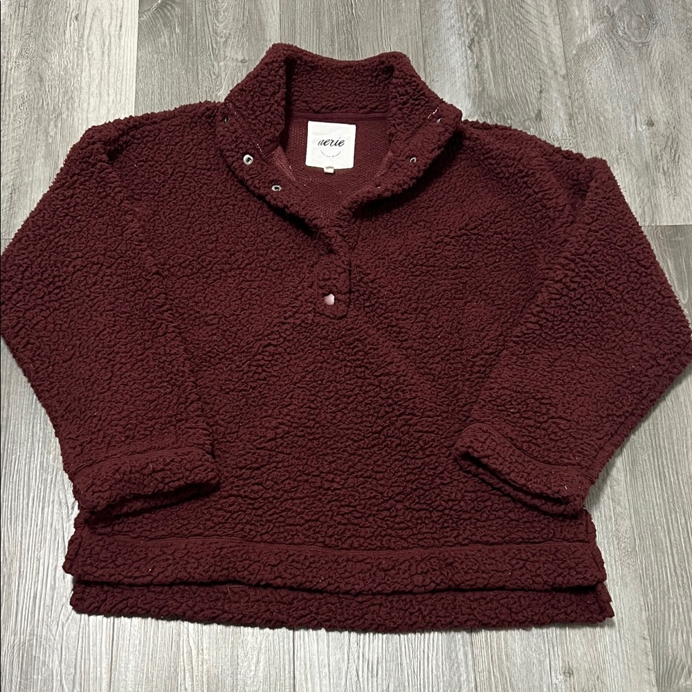Aerie Sherpa Snap-Front pullover/burgundy color/size XS ( over sized fit)